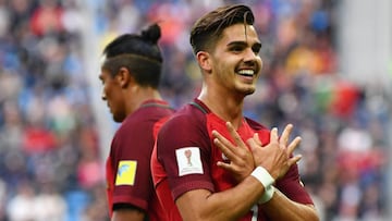 SAINT PETERSBURG, RUSSIA - JUNE 24: Andre Silva of Portugal celebrates scoring his sides third goal during the FIFA Confederations Cup Russia 2017 Group A match between New Zealand and Portugal at Saint Petersburg Stadium on June 24, 2017 in Saint Petersburg, Russia. (Photo by Stuart Franklin - FIFA/FIFA via Getty Images)