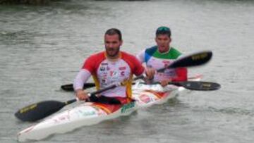 Sa&uacute;l Craviotto y Cristian Toro, con su K2. 