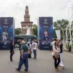 Ambiente de Champions en las calles de Milán