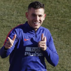 Lucas ya se entrenó con el Atlético y se le vio sonriente