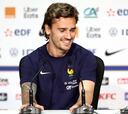 Griezmann: “Depende de mí adaptarme a Mbappé”
