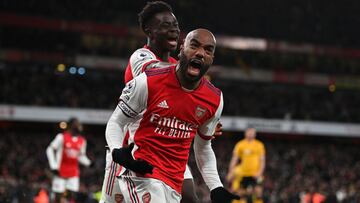 Lacazette decide en el descuento un partido de 'Champions'