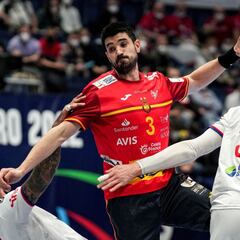 Los Hispanos sufren para
derrotar a la República Checa