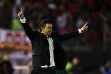 Marcelo Gallardo celebra la victoria de su equipo.