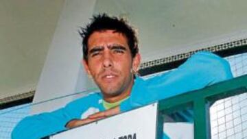 <b>SATISFECHO.</b> Juande, que jugó un gran partido en la vuelta de la Copa contra el Castellón, se reivindica y pide un puesto para seguir jugando de inicio en la Liga.