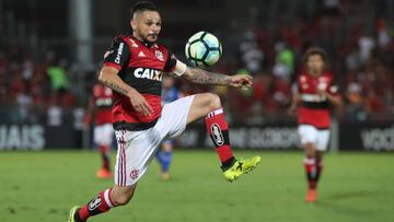 Flamengo golea al campeón Corinthians y espera por Junior