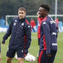 Hidalgo, obligado a una intensa criba en la delantera del Depor