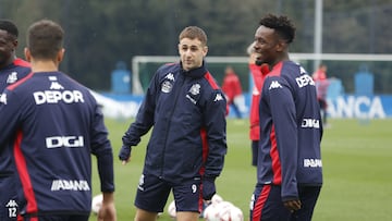 15/11/24 DEPORTIVO DE LA CORUÑA ENTRENAMIENTO bouldini Barbero