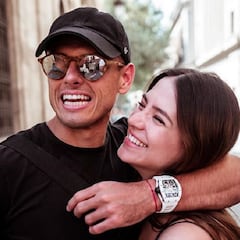 Sarah Kohan explota por las acusaciones de ser infiel a Chicharito: "El padre es Javier"