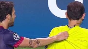 Cesc se libra de la roja y a Busquets le caerán dos partidos