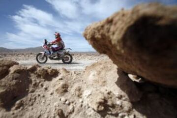 Novena etapa entre Iquique y Calama. El piloto holandés Jan Bastiaan Nijen Twilhaar del equipo KTM.