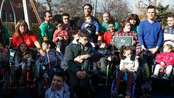 El Cristiano más solidario: visitó a niños con parálisis cerebral