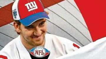 <b>DE MODA. </b>Eli ya no está a la sombra de su hermano Peyton.