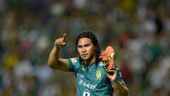 Oficial: Chivas confirma fichaje de Carlos "Gullit" Peña