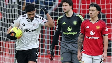 Raúl Jiménez se aleja del sueño europeo