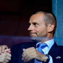 UEFA perdona a los arrepentidos y amenaza a Madrid, Barça
y Juve