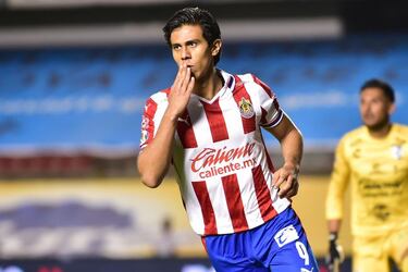 Henry Martín tiene el mejor porcentaje de gol del Guardianes 2021 y Luis Romo el de asistencias