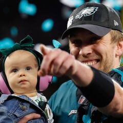 Google: Nick Foles es el nuevo dueño de los New England Patriots