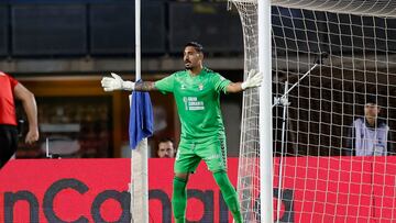 Álvaro Valles busca su lugar en la clandestinidad