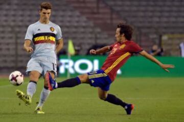 Thomas Meunier y David Silva.