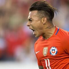 Vargas acrecienta diferencia entre la Roja y sus equipos