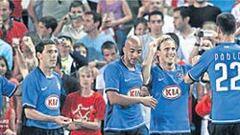 Forlán y el Kun sí son de UEFA