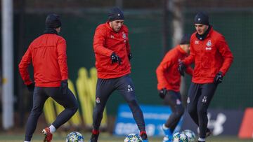 El Lokomotiv, en un entrenamiento.