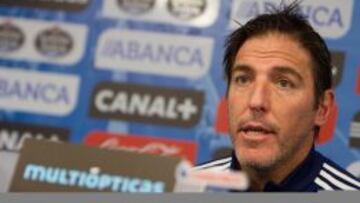 Berizzo: 'Seguimos a Melano y Mancuello, pero de ahí a fichar...'