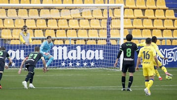 El Legan&eacute;s se enreda en los penaltis