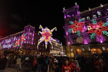 ¡Ya puedes asistir a la pista de hielo del Zócalo de la CDMX!