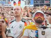 Un español ve el gol del triunfo en la Euro ante miles de alemanes y hace esto: 1 millón de visitas