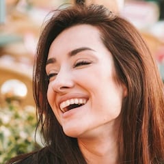 Adara bloquea a su padre en Twitter después de que apoyase públicamente a Hugo Sierra