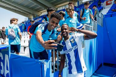 Porozo: “Me va a ayudar mucho a crecer poder jugar en LaLiga”