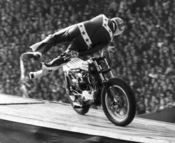 Evel Knievel fue famoso entre los años 60 y 70.