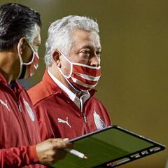 Triunfo sobre Tigres descomprime presión en Chivas