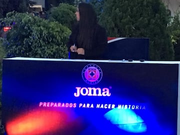 La nueva piel de Cruz Azul y su presentación, en imágenes