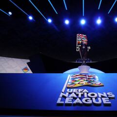 UEFA dará el partido por perdido a la Federación que no pueda alinear 13 jugadores