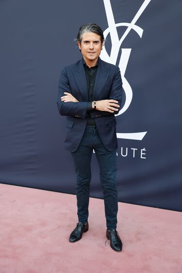 Julián Porras en la fiesta presentación “YSL Love Game”.
 
 
 