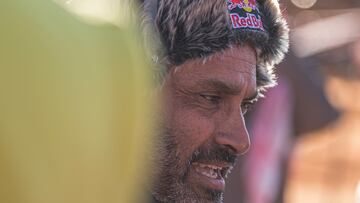 Ha'il (Saudi Arabia), 05/01/2023.- Qatari driver Nasser Al-Attiyah of Toyota Gazoo Racing before the fifth stage of the Dakar Rally 2023 from from Ha'il to Ha'il, Saudi Arabia, 05 January 2023. (Arabia Saudita, Catar) EFE/EPA/Andrew Eaton