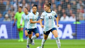 LE HAVRE, FRANCE - JUNE 14: Estefania Banini of Argentina runs with the ball during the 2019 FIFA Women's World Cup France group D match between England and Argentina at on June 14, 2019 in Le Havre, France. (Photo by Maddie Meyer - FIFA/FIFA via Getty Images)