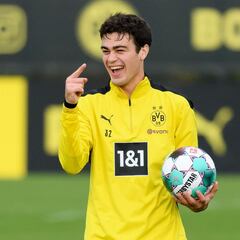 Borussia Dortmund shed light on Gio Reyna’s future