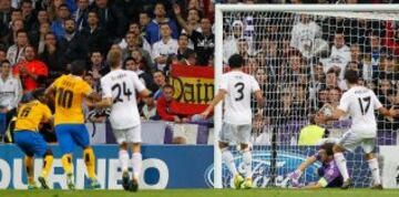 Partido de la Champions League, grupo B. Real Madrid-Juventus. 1-1. Llorente marca el gol del empate.