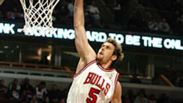 <b>LÍDER. </B>El argentino Nocioni sigue maravillando con su juego en Chicago.