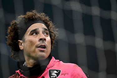 Guillermo Ochoa deja arco en cero en la Copa de Chipre