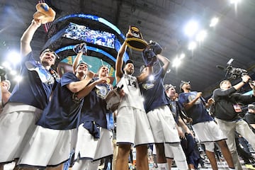 Villanova Woldcats celebrando el título del baloncesto universitario de Estados Unidos. 