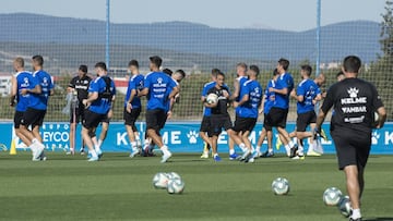 ENTRENAMIENTO DEL DEPORTIVO ALAVES.