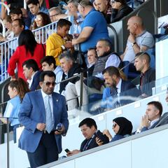 El jeque dispara hacia dentro: "Sé fuerte y di ‘he cometido un error"