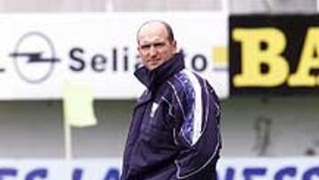 <B>UN AÑO.</B> Carlos Sánchez Aguiar no ha pasado ni un año en el banquillo del Leganés.