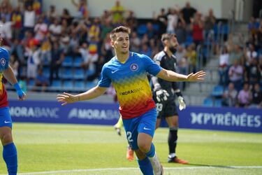 El Andorra empató ante el Lugo con un tanto in extremis de Iván Gil, que suma cuatro tantos en Liga. Su gol llegó a raíz de una jugada de estrategia, a pase de Hevel y después de un gran disparo desde fuera del área.