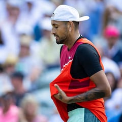 Kyrgios denuncia insultos racistas en Stuttgart